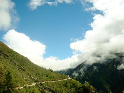 Trail - Namche to Thengbouche