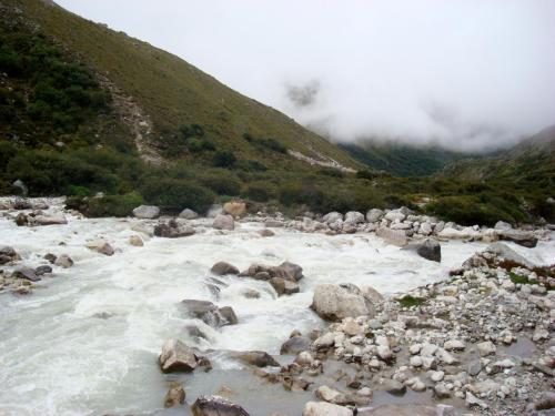 Dudh Kosi - Thegbouche to Dingbouche