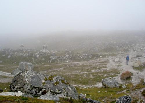 Poor visibility - Trail to Lobuche